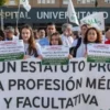 ¿Por qué se manifiestan los médicos? Claves para entender el conflicto con el Ministerio de Sanidad
